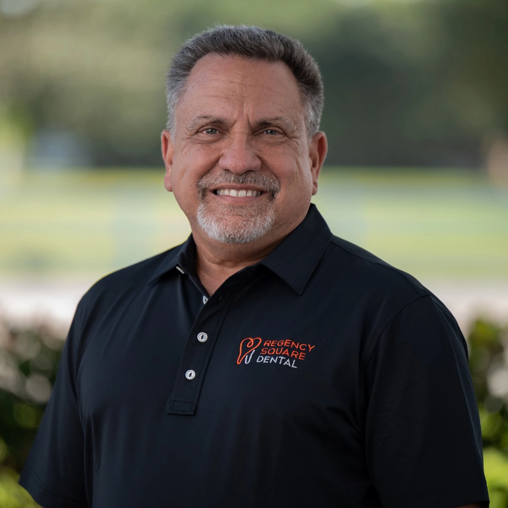 Dr. Reinol Gonzalez